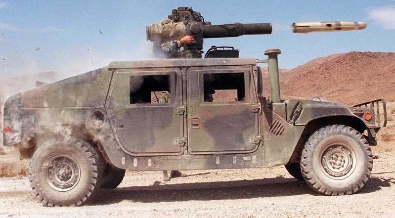 HMMWV یک 4WD/AWD